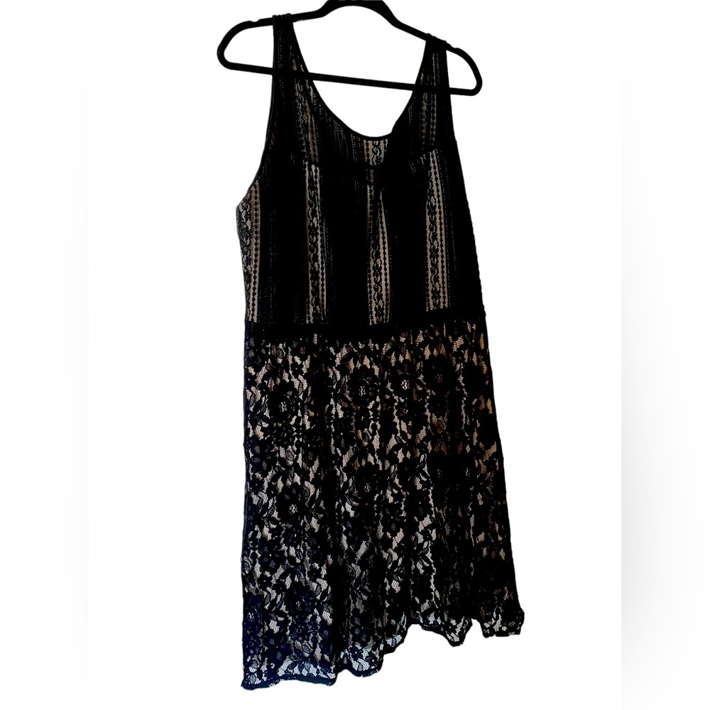Lane Bryant Black & Nude Lace Cocktail Dress EUC Size 24